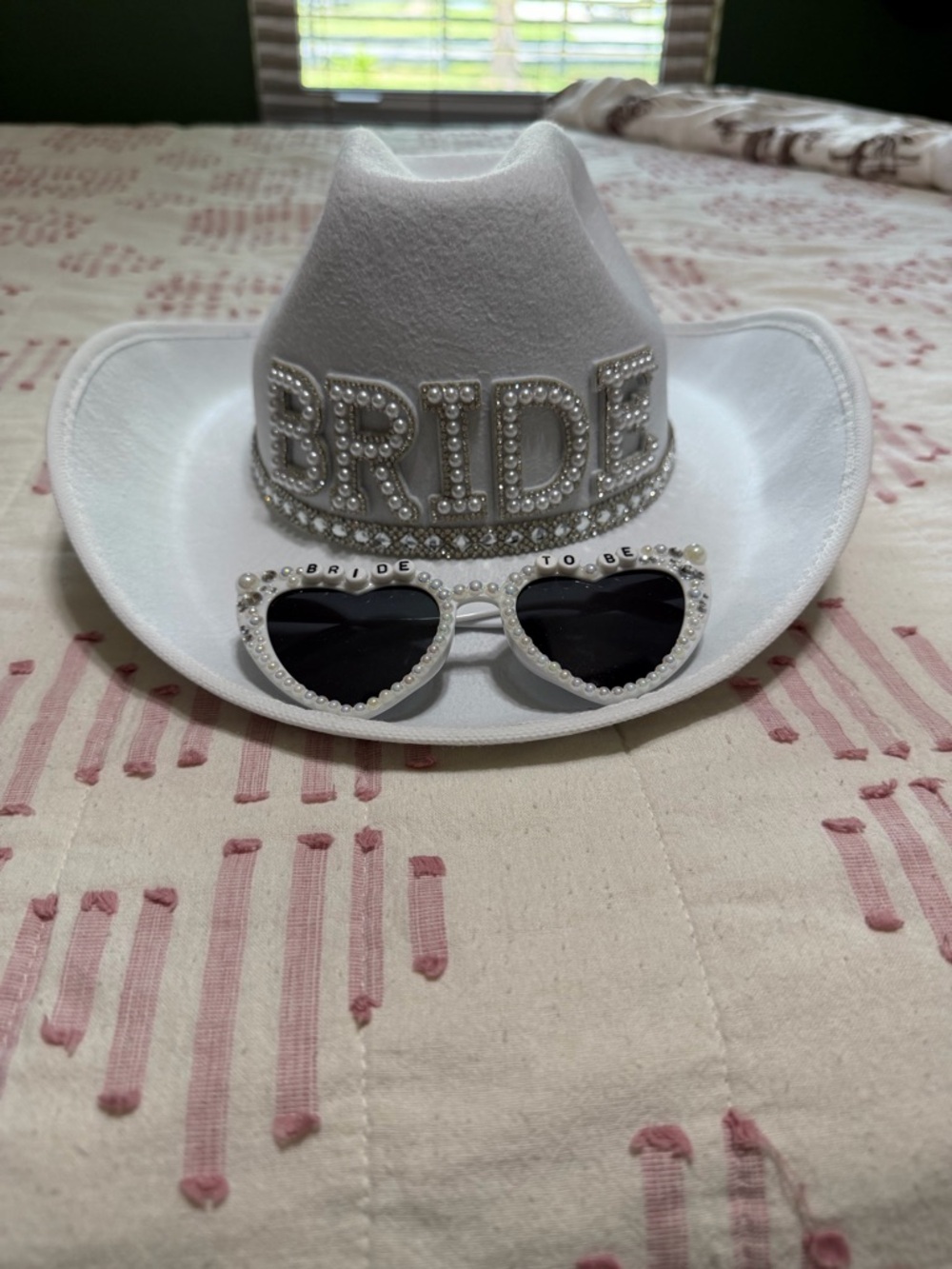 Bride Pearl-Embellished White Cowboy Hat with Matching Heart Sunglasses